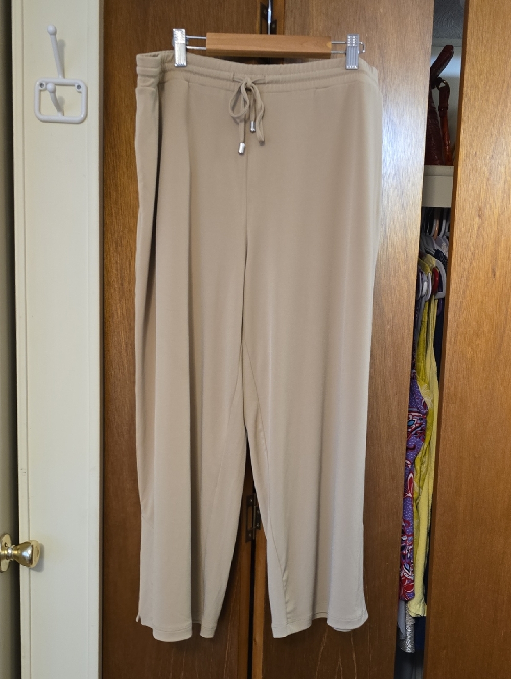 Susan Graver Everyday Capris